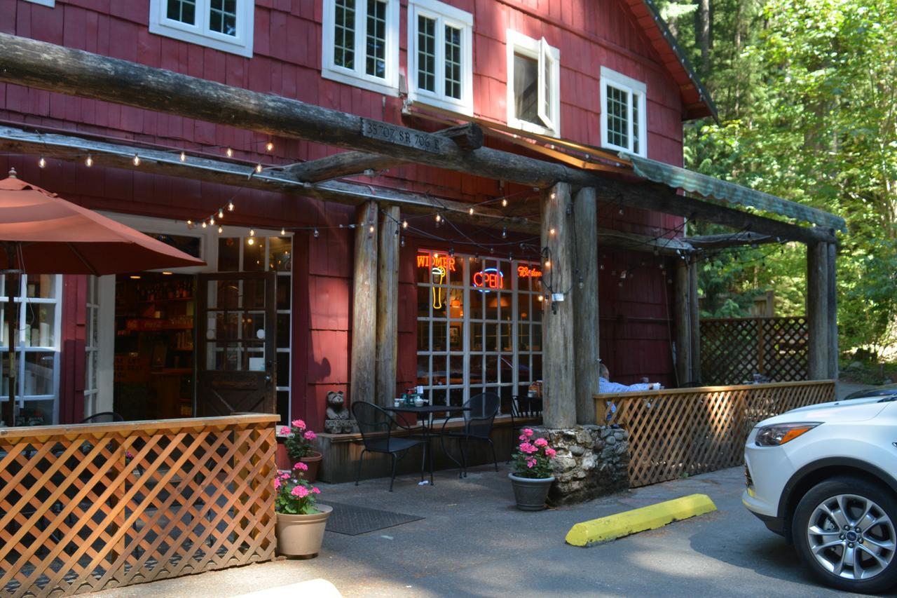 Copper Creek Inn アッシュフォード エクステリア 写真